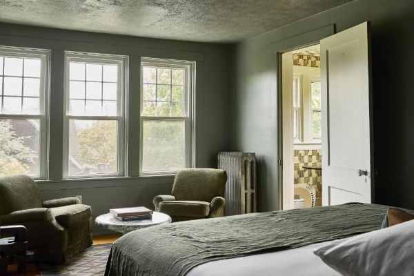 Blind Tiger Asheville image 8