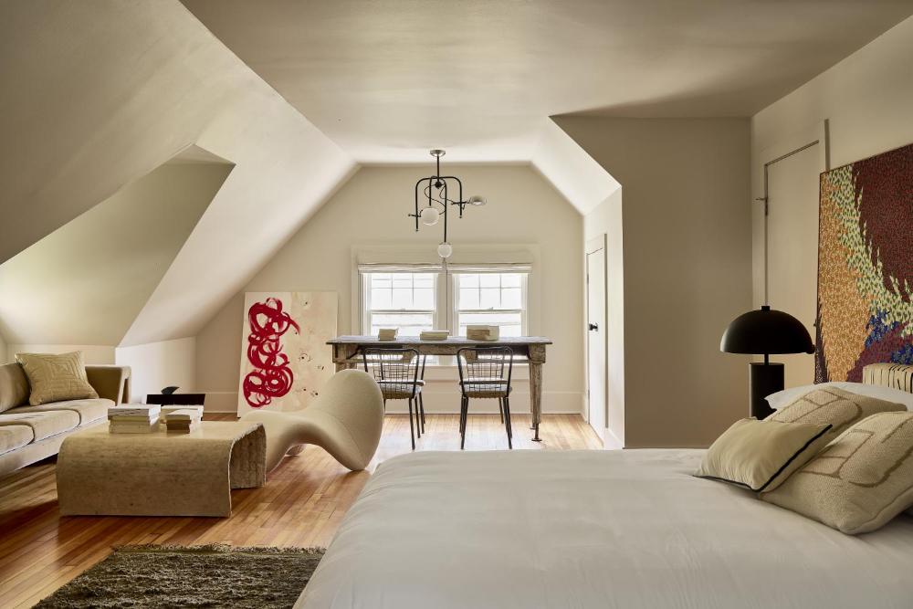 Albers (Studio Suite)